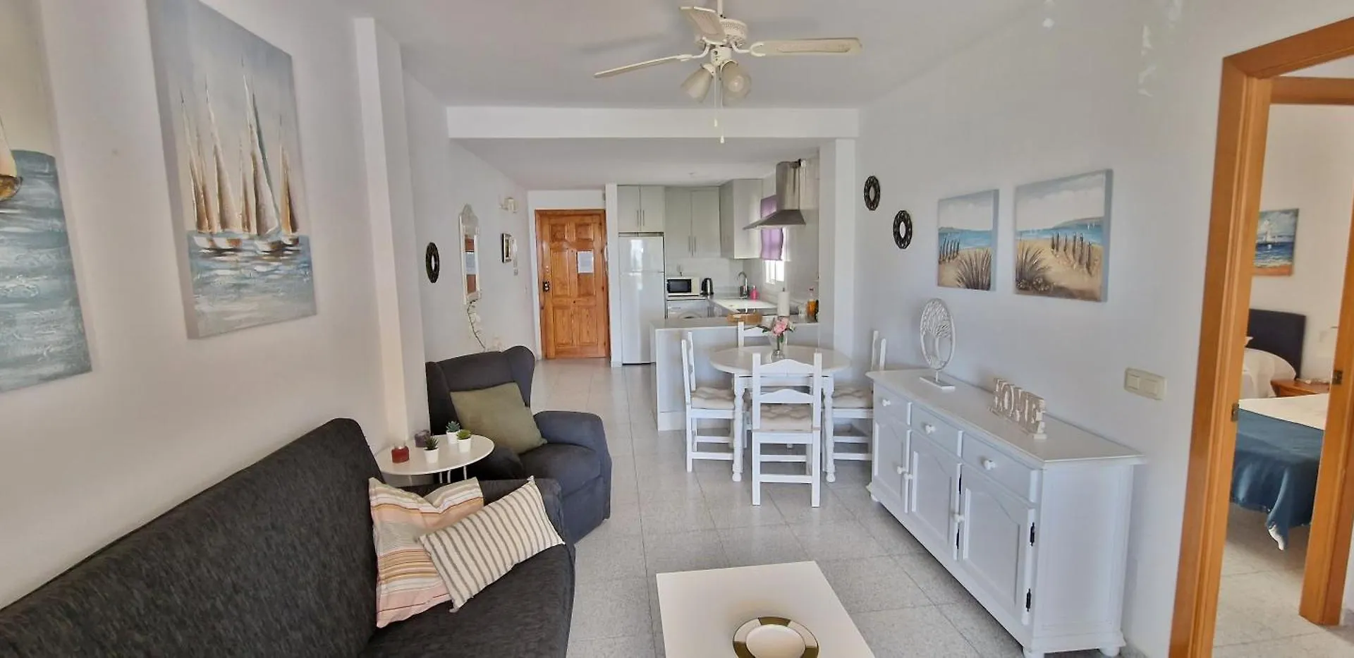 Apartamento Con Terraza En Primera Linea De Playa Conil De La Frontera