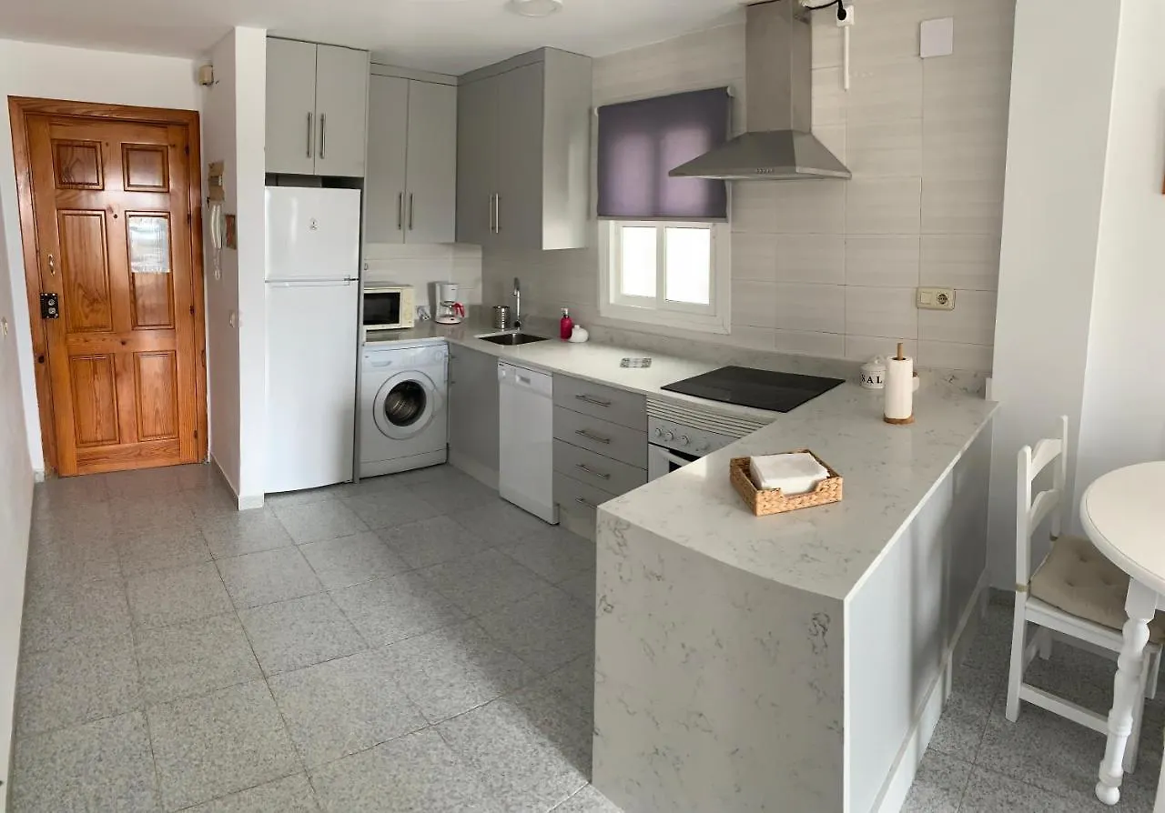Apartamento Con Terraza En Primera Linea De Playa Conil De La Frontera 0*,  Spain